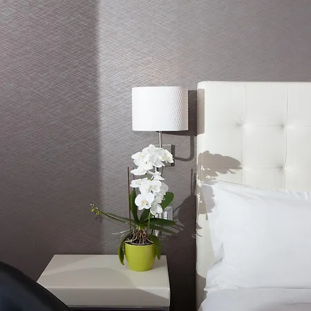 Bed & Breakfast Night&day 4*