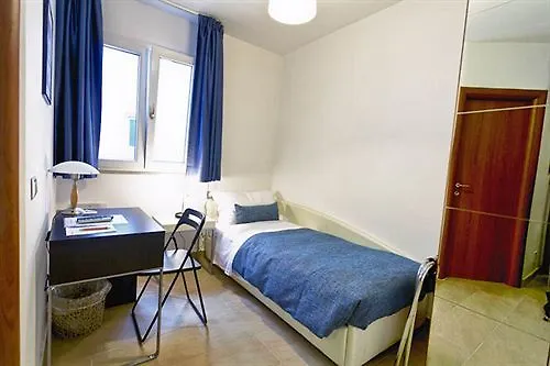 Night&day Bed and breakfast 4*