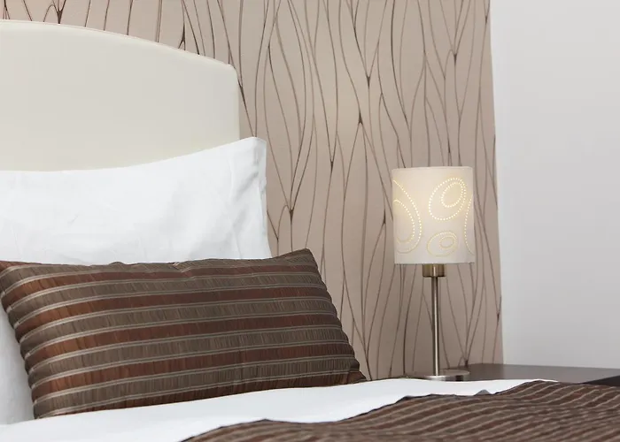 Bed and breakfast Night&day 4*