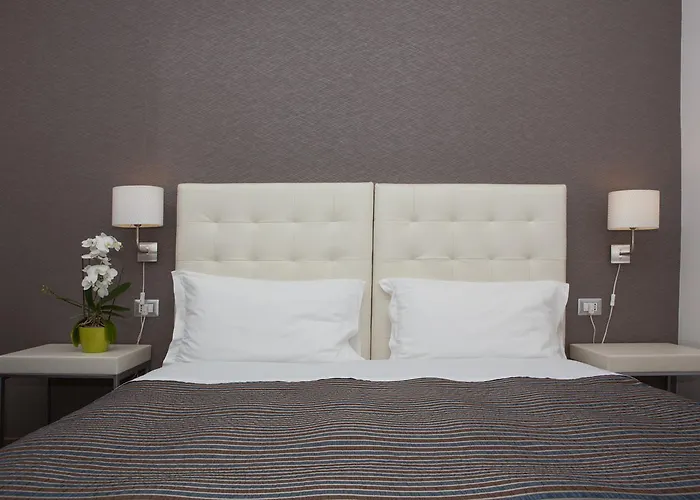 Bed and breakfast Night&day 4*